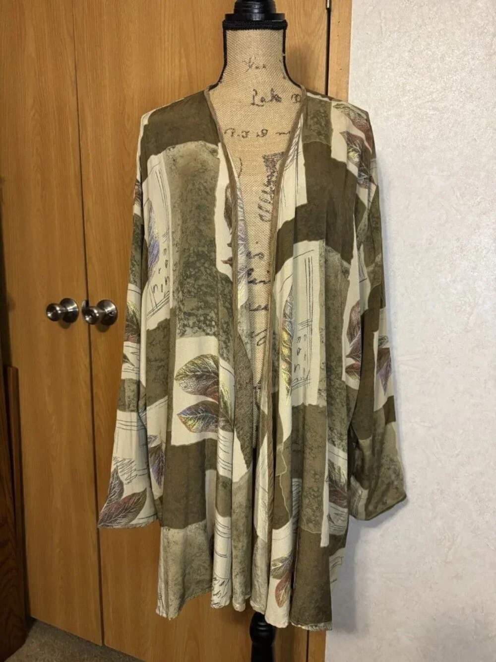 Unbranded vtg tropical